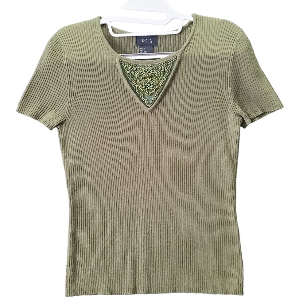 R.Q.T Womens Top Green Size Small 100% Acrylic Some Beading Short Sleeve Pullon